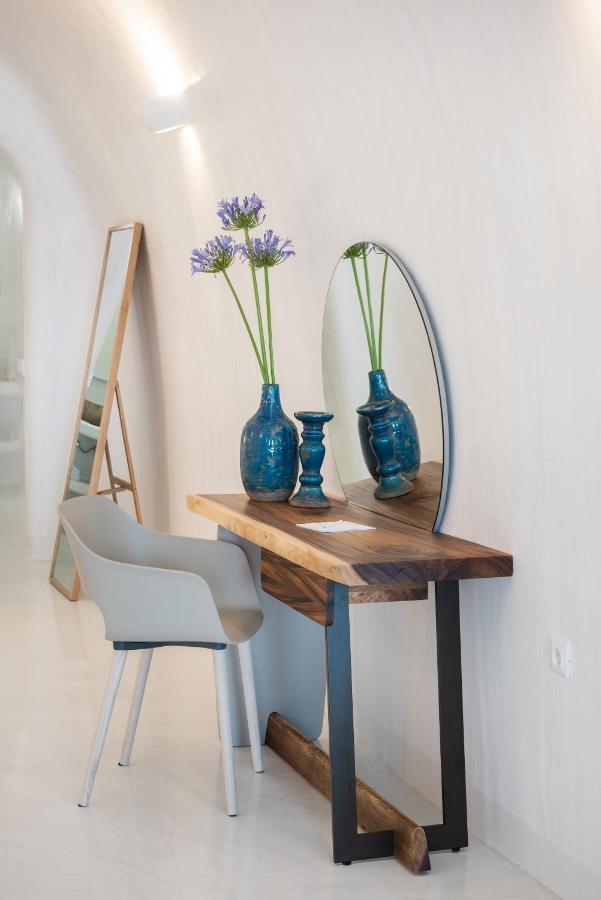 Maregio Suites (Adults Only) Oia  Ngoại thất bức ảnh