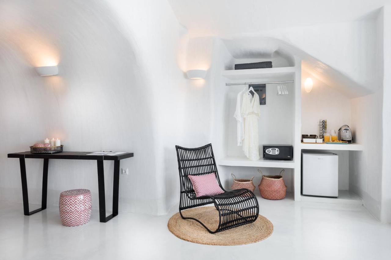 Maregio Suites (Adults Only) Oia  Ngoại thất bức ảnh